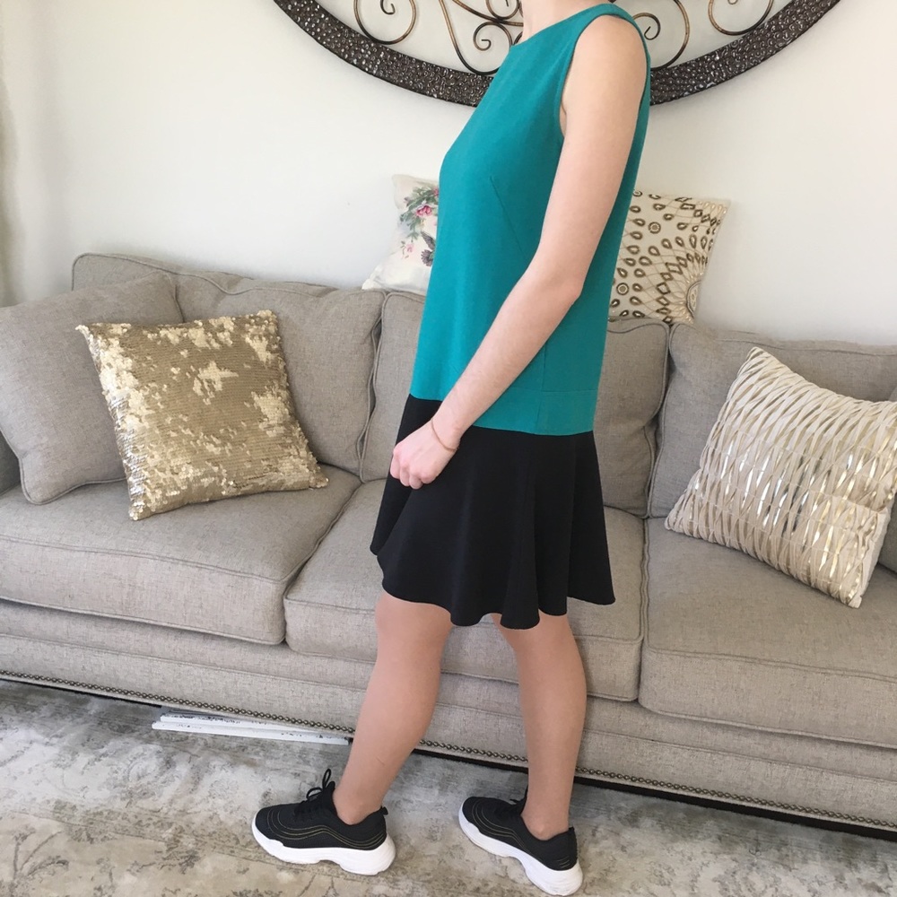 Loft Dress 👗 - Picture 3 of 8